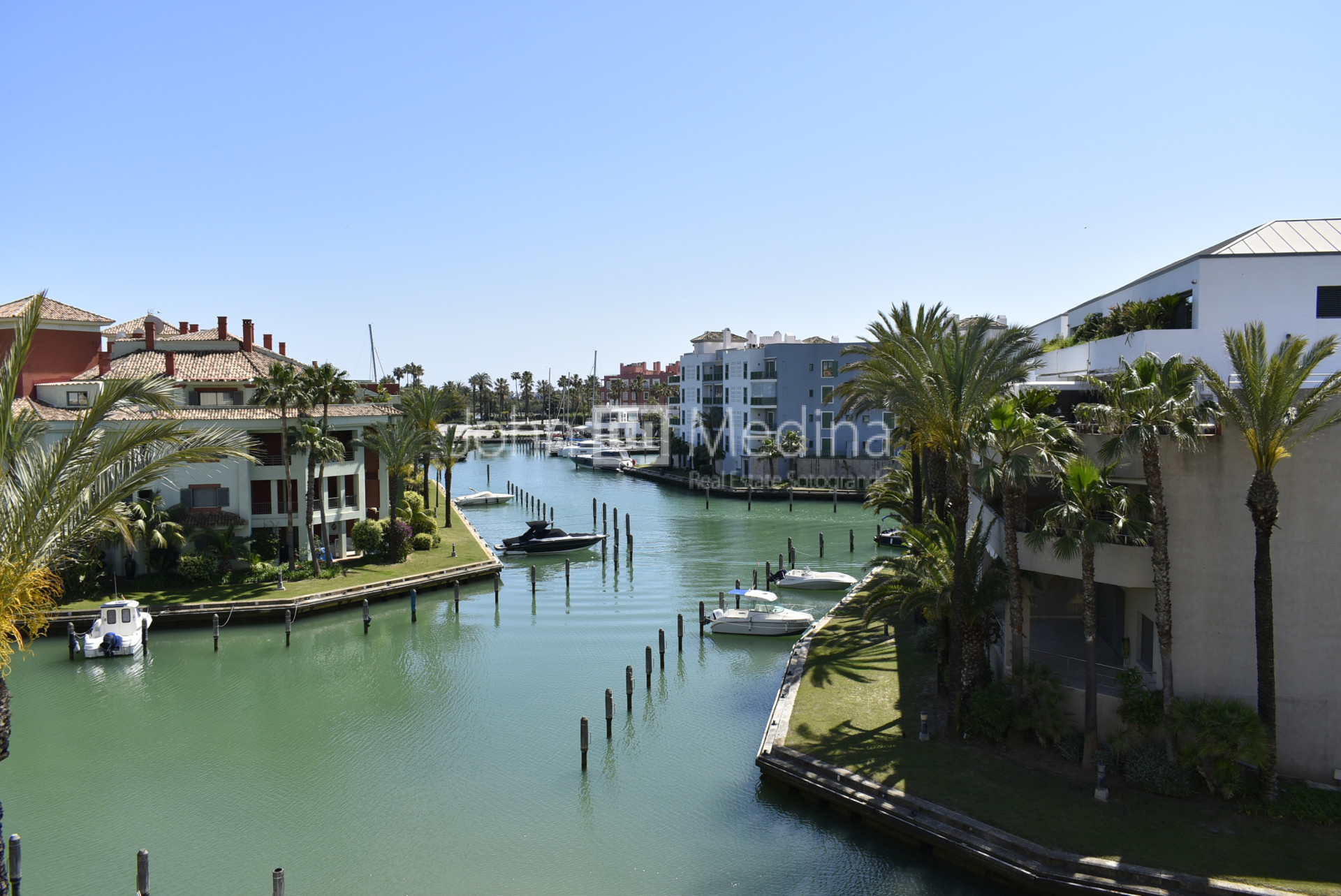 FANTASTIC DUPLEX PENTHOUSE WITH POOL IN RIBERA DE ALBOAIRE -SOTOGRANDE MARINA