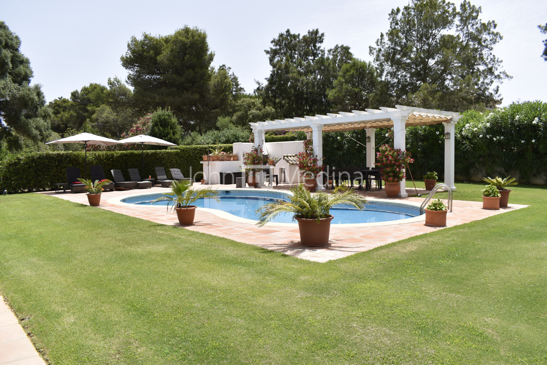 EXCLUSIVE VILLA CLOSE TO SOTOGRANDE INTERNATIONAL SCHOOL
