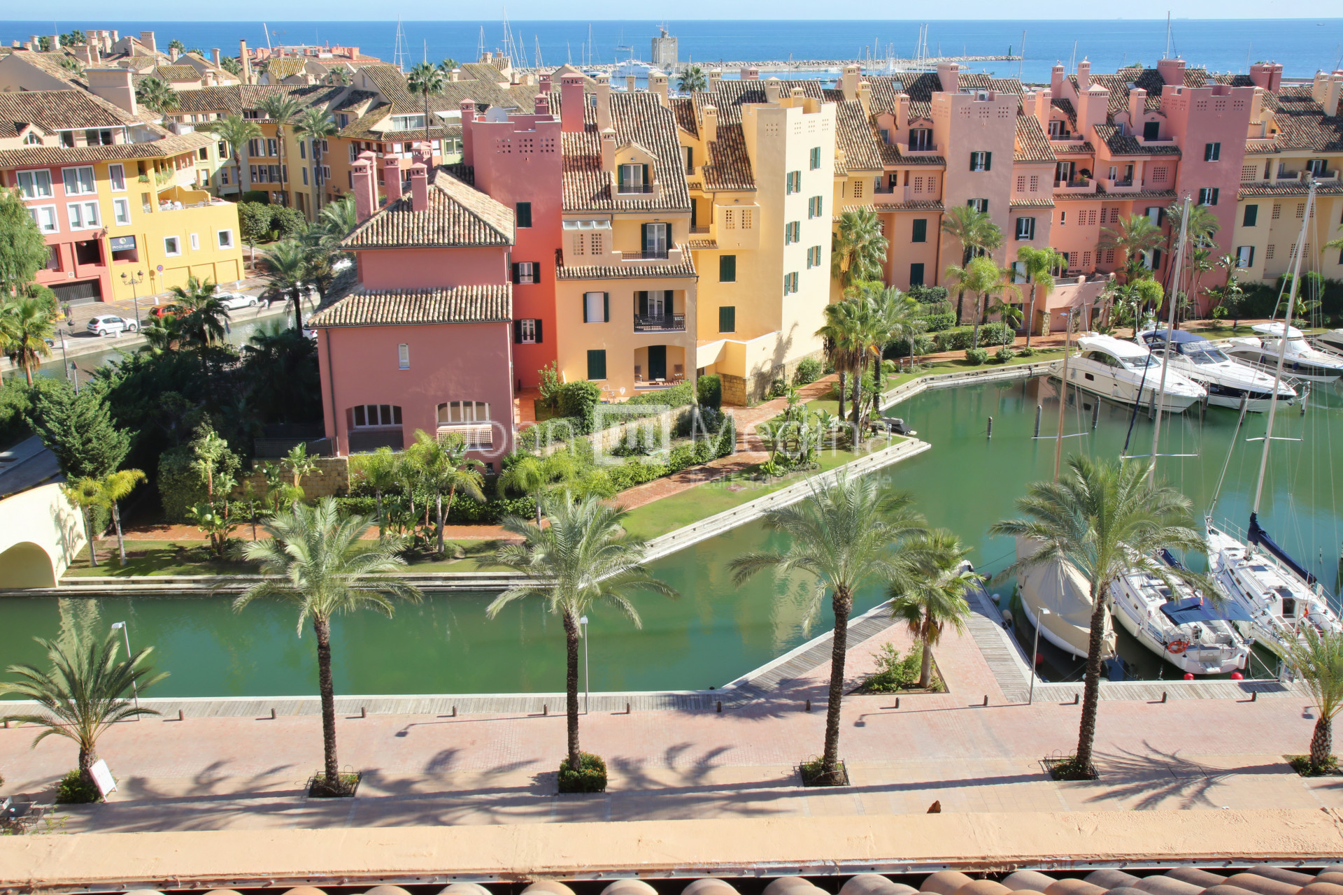 FANTASTIC PENTHOUSE WITH SEA VIEWS IN RIBERA DEL MARLIN- AVAILABLE IN AUGUST