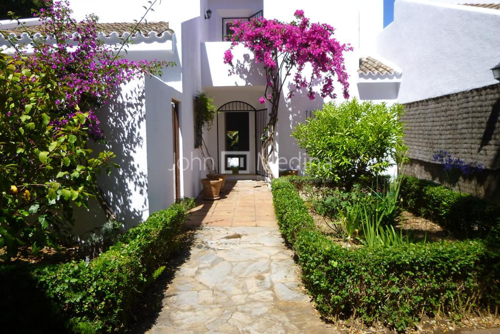 VILLA EN SOTOGRANDE ALTO